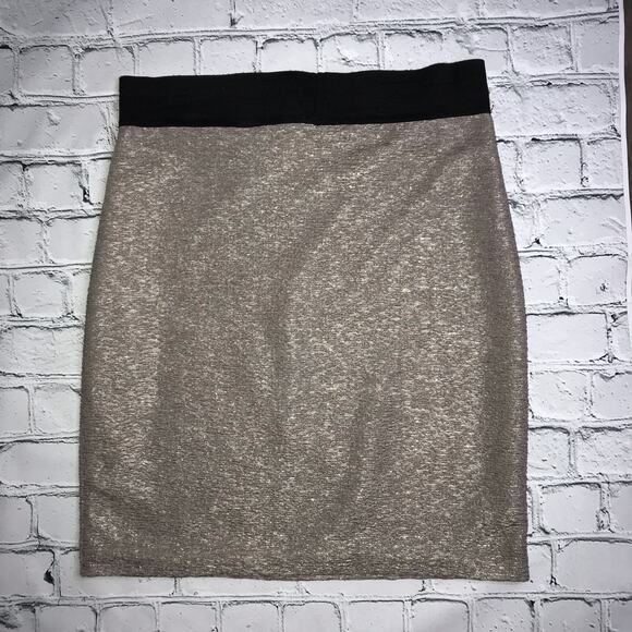 H&M Dresses & Skirts - Silver Elastic Waist H&M Pencil Skirt